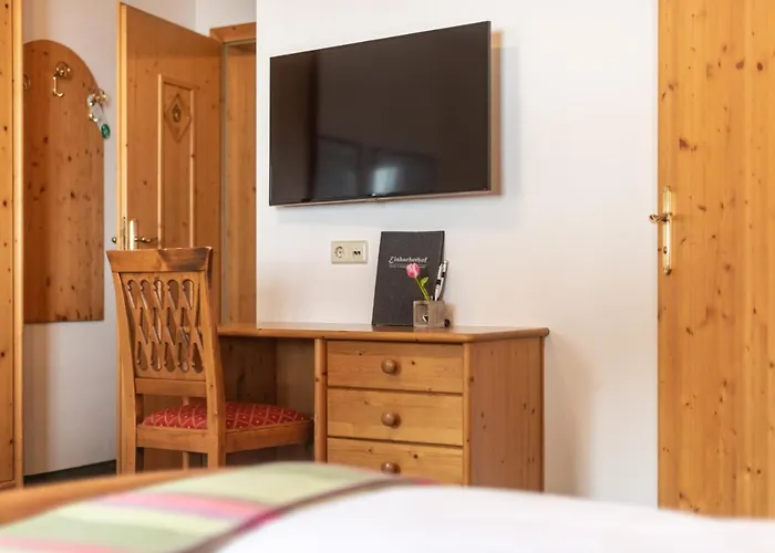 艾斯巴赫霍夫酒店 农家乐 *